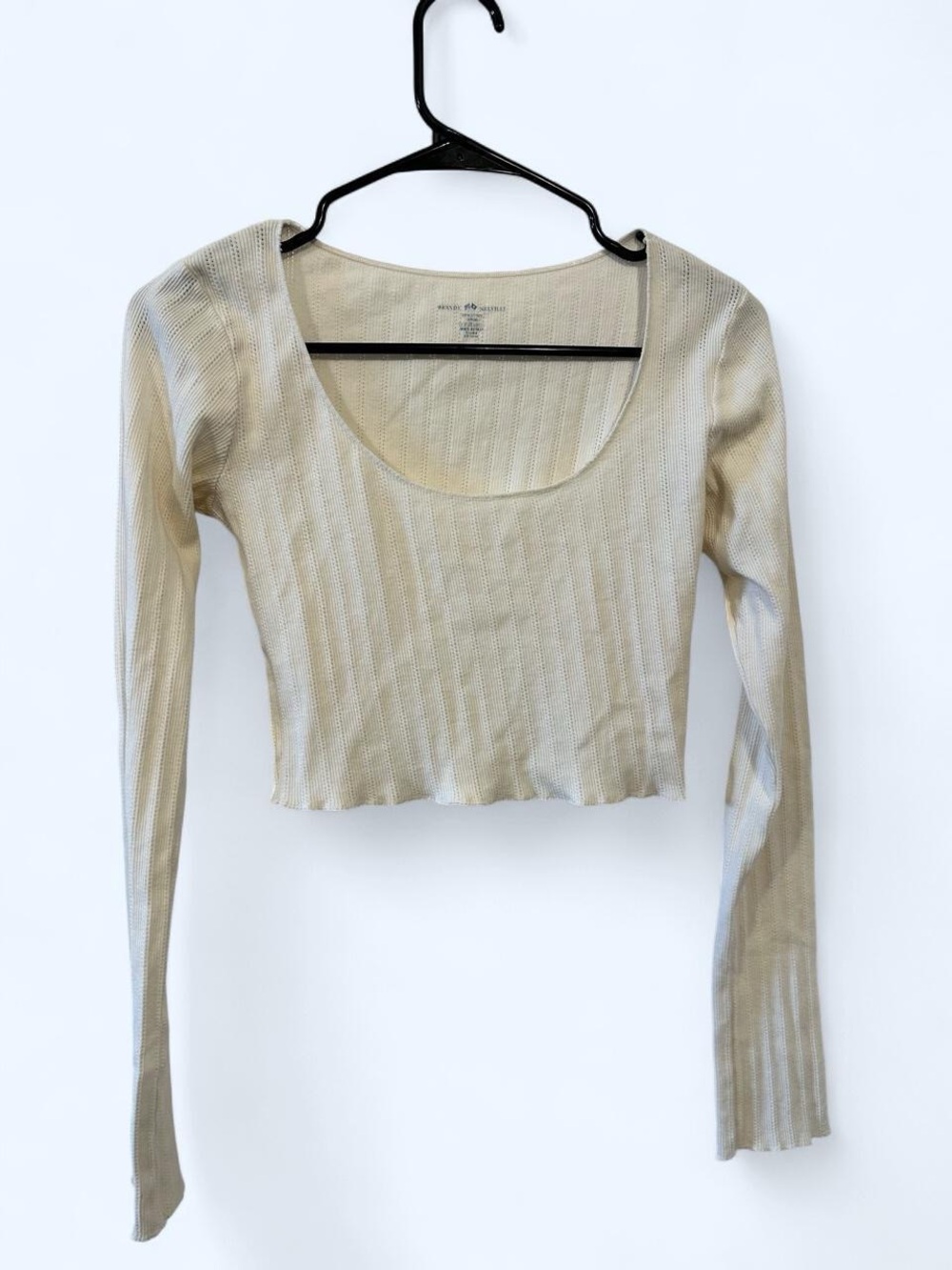 Brandy Melville Ribbed Scoop Neck Long Sleeve Crop Top - Beige
